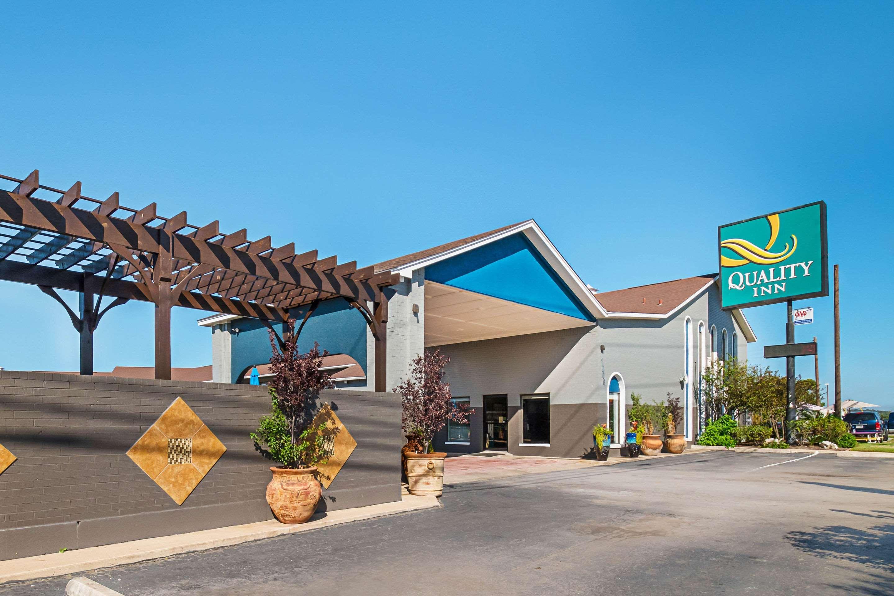 Quality Inn Near Lake Marble Falls Kültér fotó