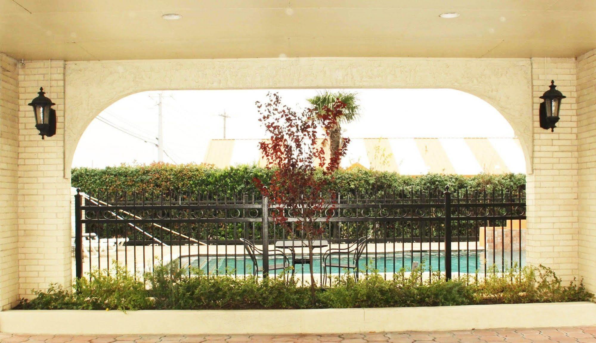 Quality Inn Near Lake Marble Falls Kültér fotó